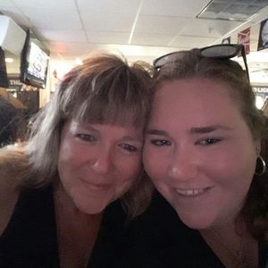 Meet your Posher, Helen